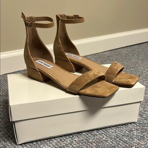 Steve Madden Tan Suede Kitten Heeled Shoes